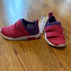 NWT Native Kids Phoenix Sneakers in Pink and Purple